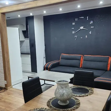 Ekskluzywny Apartament W Centrum Z Klimatyzacja I Balkonem Lubin  Exterior photo