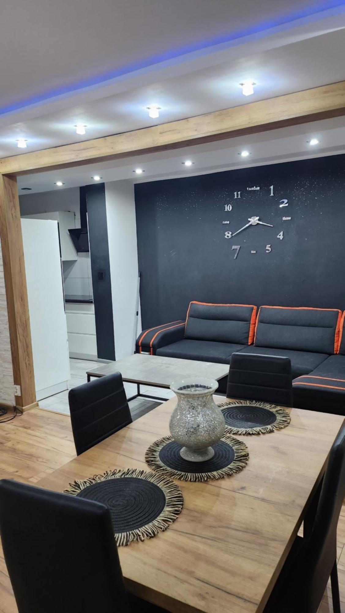 Apartment Ekskluzywny W Centrum Z Klimatyzacja I Balkonem
