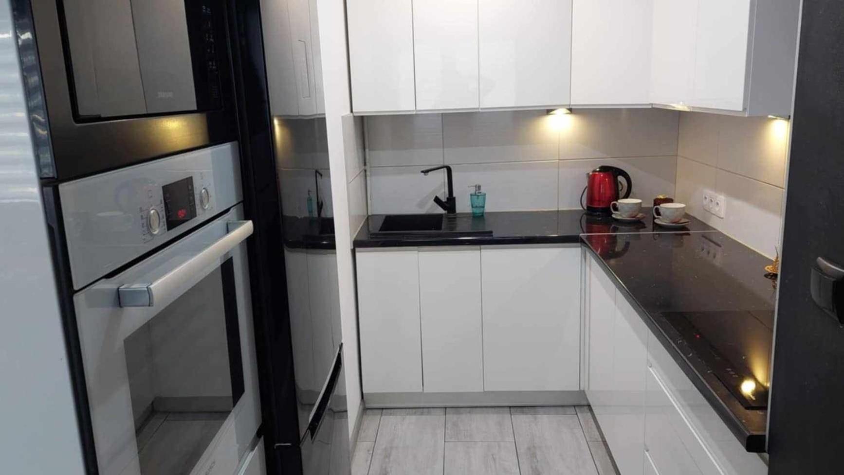 Ekskluzywny W Centrum Z Klimatyzacja I Balkonem Apartment Lubin (Lower Silesia)